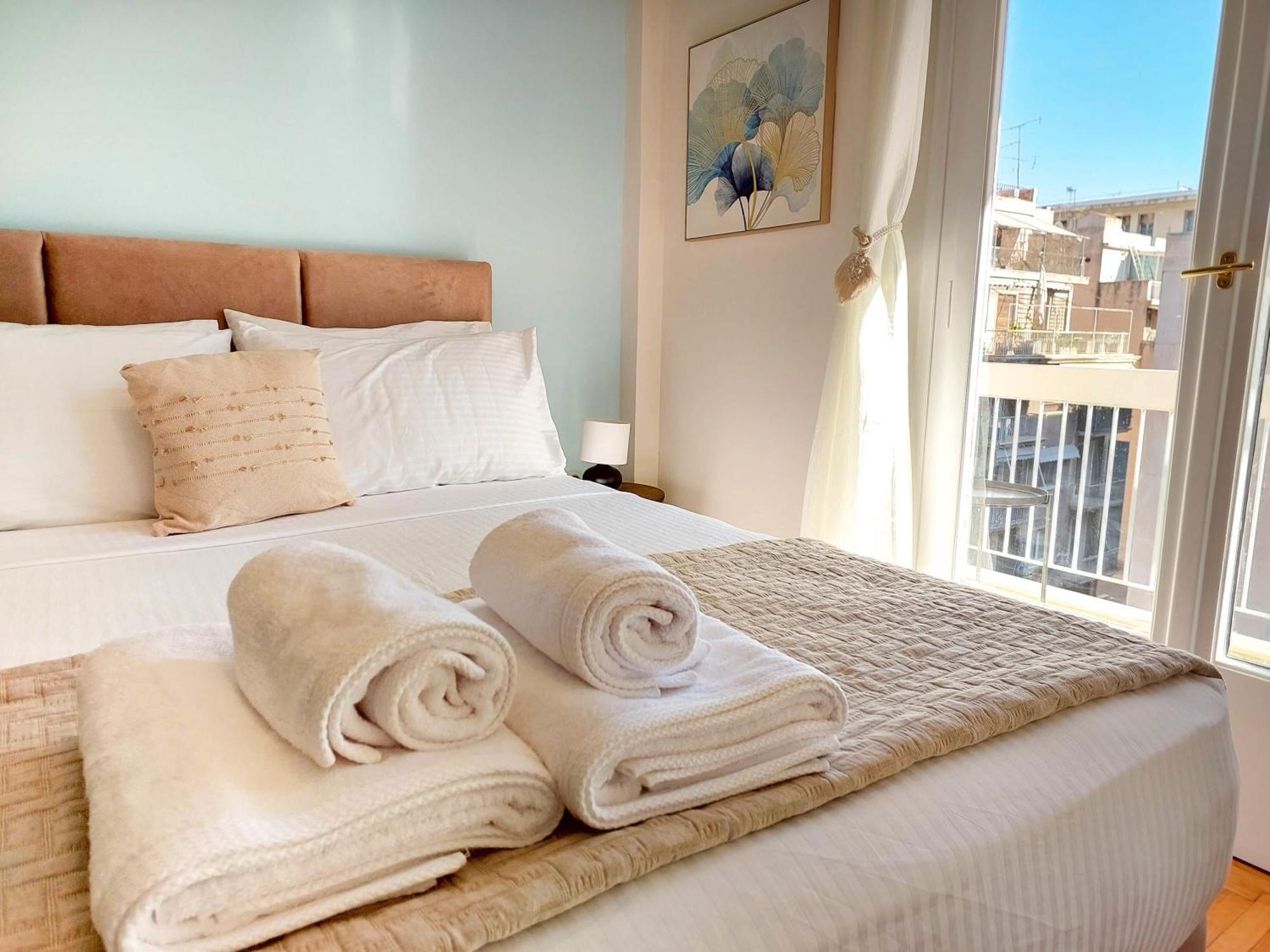 Exarchia Artistic Getaway For Groups Apartment Athens Exterior photo