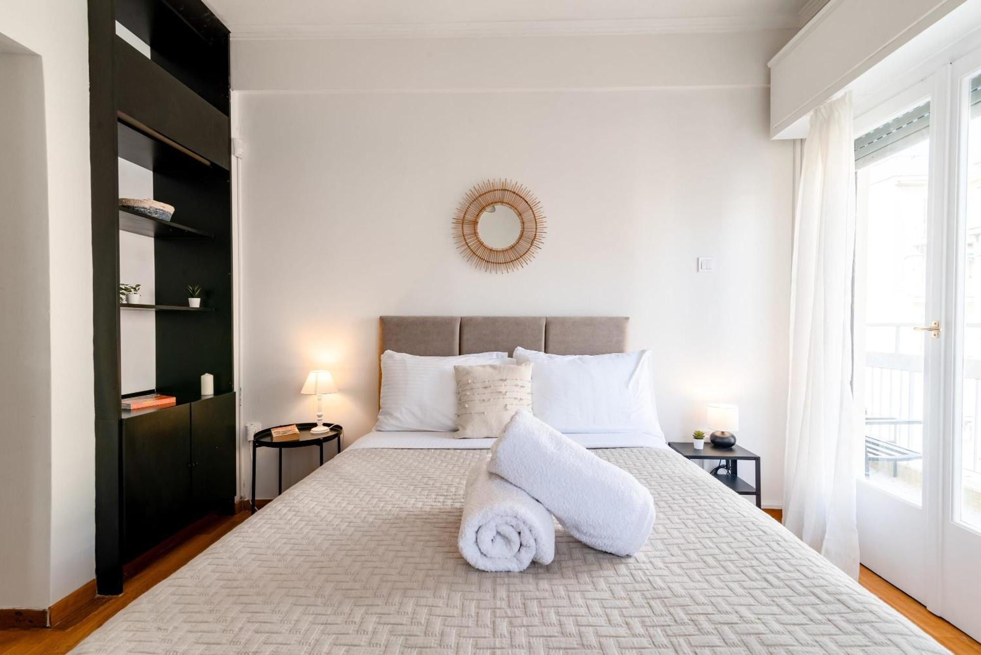 Exarchia Artistic Getaway For Groups Apartment Athens Exterior photo